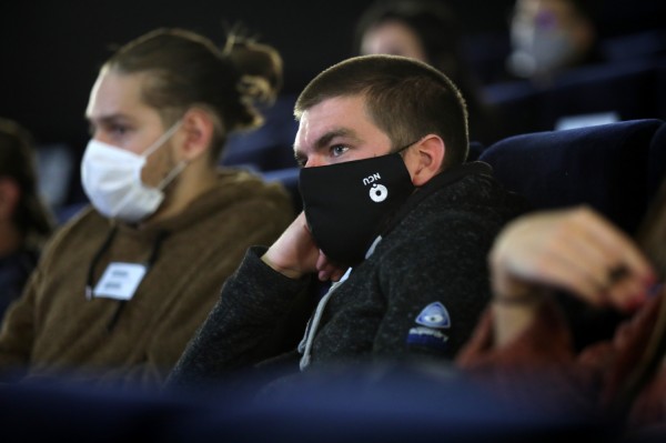 Click to zoom the picture.