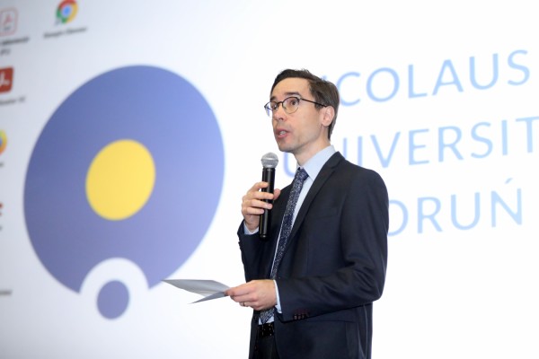 Click to zoom the picture.