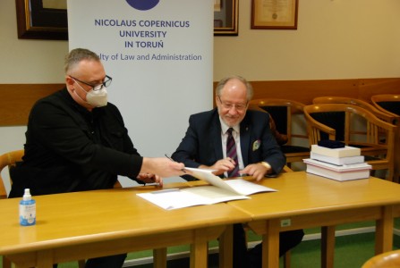 Kliknij, aby powiększyć zdjęcie.