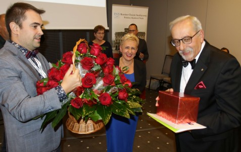 Uroczystość poświęcona 70. urodzinom Profesora Buszewskiego oraz dla uczczenia dorobku, osiągnięć i zasług dla rozwoju i popularyzacji nauki. Kliknij, aby powiększyć zdjęcie.