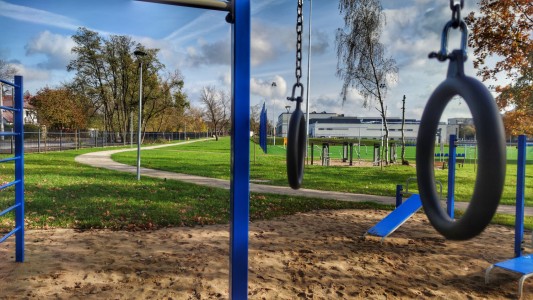 Drugi etap budowy UCS. Zestaw do ćwiczeń kalisteniki/streetworkout . Kliknij, aby powiększyć zdjęcie.