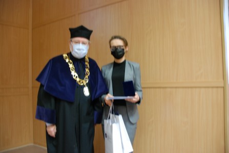 Click to zoom the picture.