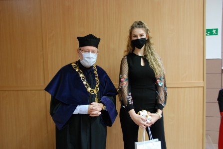 Click to zoom the picture.