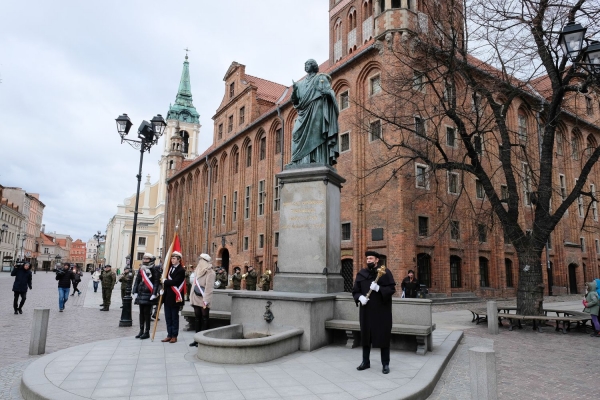 Kliknij, aby powiększyć zdjęcie.