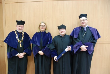 Click to zoom the picture.