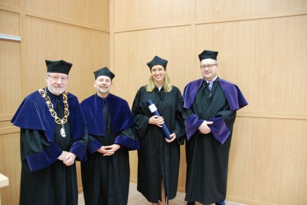 Click to zoom the picture.