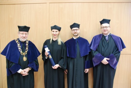 Click to zoom the picture.