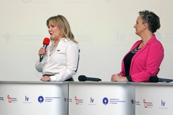 Click to zoom the picture.