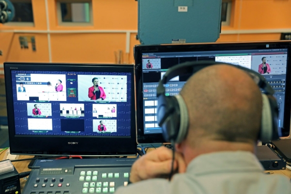 Click to zoom the picture.