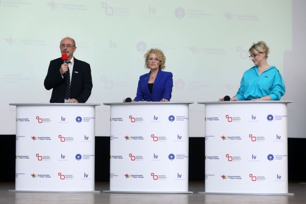 Click to zoom the picture.