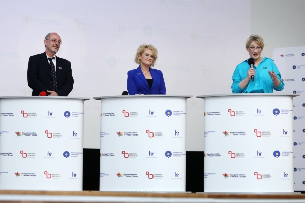 Click to zoom the picture.