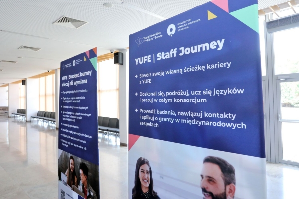 Click to zoom the picture.