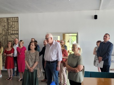 Uroczystość odsłonięcia tablicy pamiątkowej ku czci Profesora Andrzeja Sadleja. Kliknij, aby powiększyć zdjęcie.