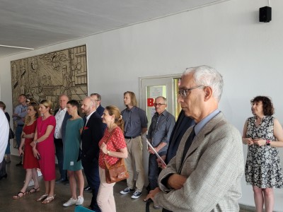 Uroczystość odsłonięcia tablicy pamiątkowej ku czci Profesora Andrzeja Sadleja. Kliknij, aby powiększyć zdjęcie.