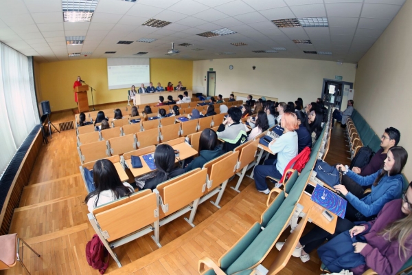 Kliknij, aby powiększyć zdjęcie.