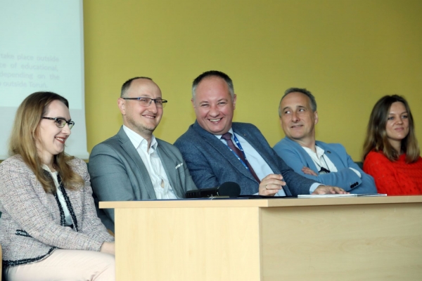 Kliknij, aby powiększyć zdjęcie.