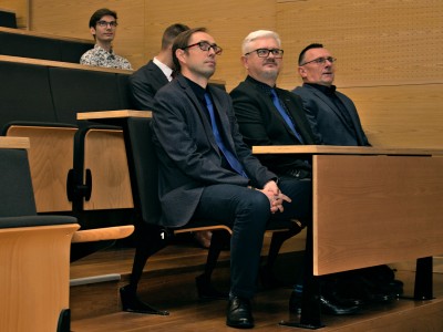 Kadr z inauguracji roku akademickiego 2022/2023 na Wydziale FAiIS. Kliknij, aby powiększyć zdjęcie.