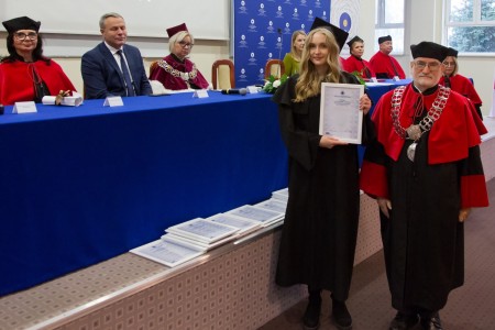 Dyplomatorium Wydziału Farmaceutycznego. Kliknij, aby powiększyć zdjęcie.