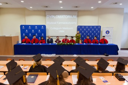 Dyplomatorium Wydziału Farmaceutycznego. Kliknij, aby powiększyć zdjęcie.