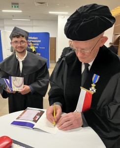 Kliknij, aby powiększyć zdjęcie.