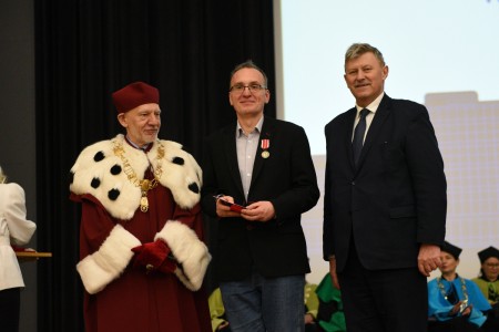 Kliknij, aby powiększyć zdjęcie.