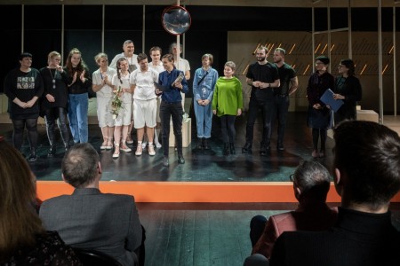 Nagroda Teatralna UMK dla „Ćwiczeń stylistycznych” w reż. Evy Rysovej. Kliknij, aby powiększyć zdjęcie.