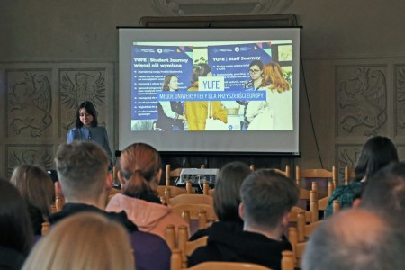 Kliknij, aby powiększyć zdjęcie.