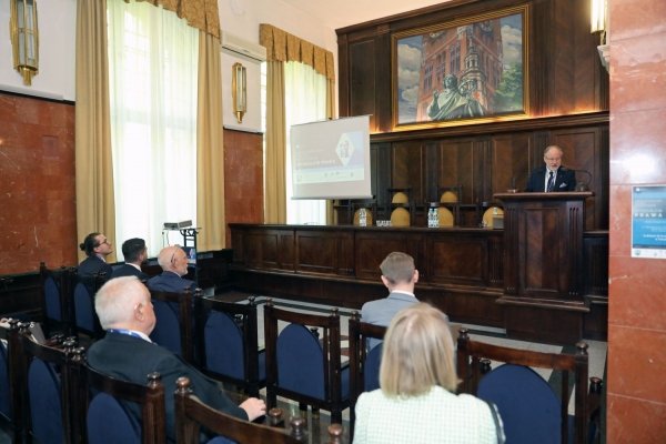 Kliknij, aby powiększyć zdjęcie.