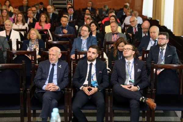 Kliknij, aby powiększyć zdjęcie.