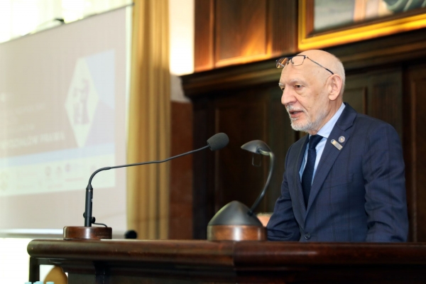 Kliknij, aby powiększyć zdjęcie.