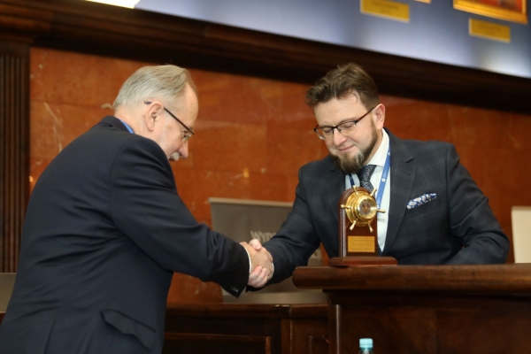 Kliknij, aby powiększyć zdjęcie.