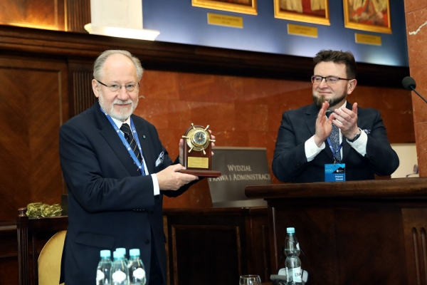 Kliknij, aby powiększyć zdjęcie.