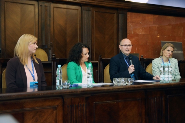 Kliknij, aby powiększyć zdjęcie.