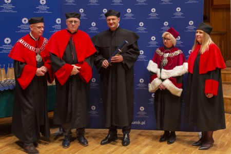 Promocja doktorska 2023. Kliknij, aby powiększyć zdjęcie.