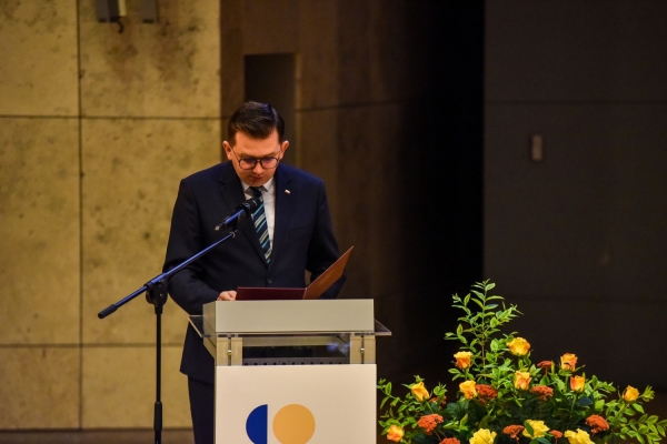 Kliknij, aby powiększyć zdjęcie.
