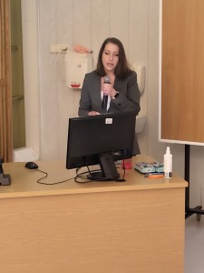 Warsztaty dla licealistów . Kliknij, aby powiększyć zdjęcie.