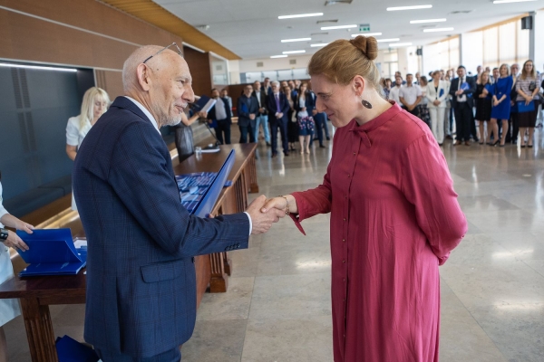 Kliknij, aby powiększyć zdjęcie.