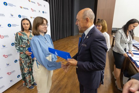 Kliknij, aby powiększyć zdjęcie.