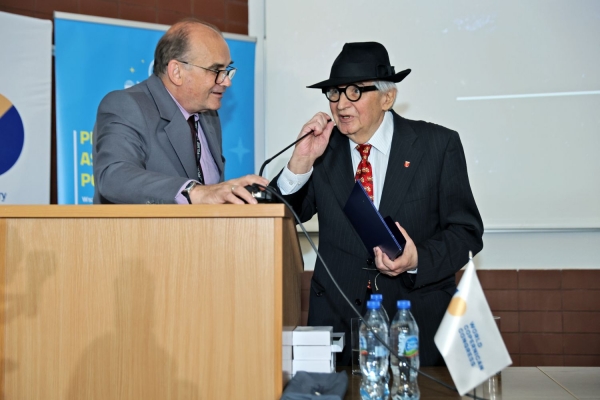 Kliknij, aby powiększyć zdjęcie.