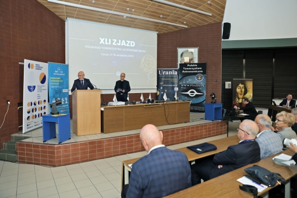 Kliknij, aby powiększyć zdjęcie.