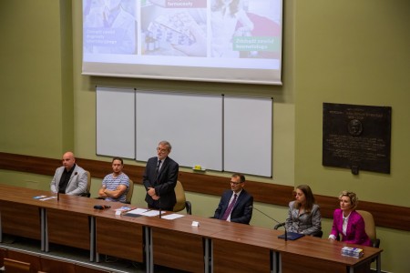 Warsztaty dla Licealistów III edycja. Kliknij, aby powiększyć zdjęcie.