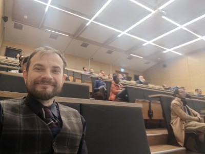 Zdjęcia z mini-sympozjum "Interactions". Kliknij, aby powiększyć zdjęcie.