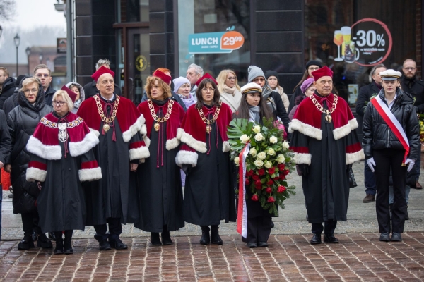 Kliknij, aby powiększyć zdjęcie.