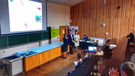 Uczestnicy V Sympozjum . Kliknij, aby powiększyć zdjęcie.