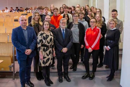 IV Edycja Warsztatów dla Licealistów. Kliknij, aby powiększyć zdjęcie.