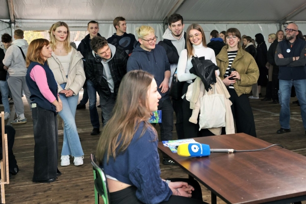 Kliknij, aby powiększyć zdjęcie.