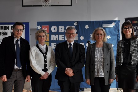Śniadanie Naukowe w IX LO w Bydgoszczy. Kliknij, aby powiększyć zdjęcie.