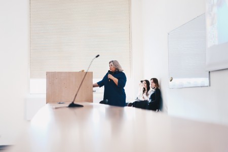 Konferencja „Zdrowie, piękno i nadzieja – wsparcie pacjenta onkologicznego”. Kliknij, aby powiększyć zdjęcie.