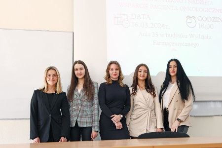 Konferencja „Zdrowie, piękno i nadzieja – wsparcie pacjenta onkologicznego”. Kliknij, aby powiększyć zdjęcie.