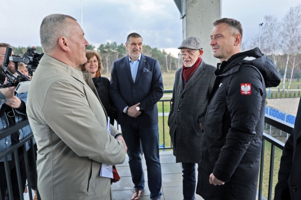 Kliknij, aby powiększyć zdjęcie.